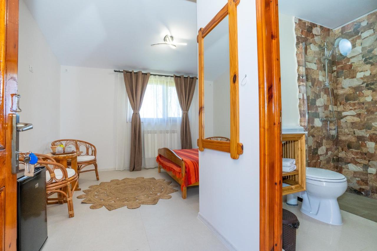 Casa Nikita Hotell Vama Veche Exteriör bild
