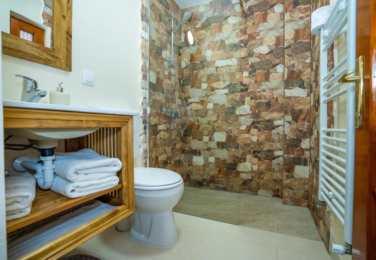 Casa Nikita Hotell Vama Veche Exteriör bild