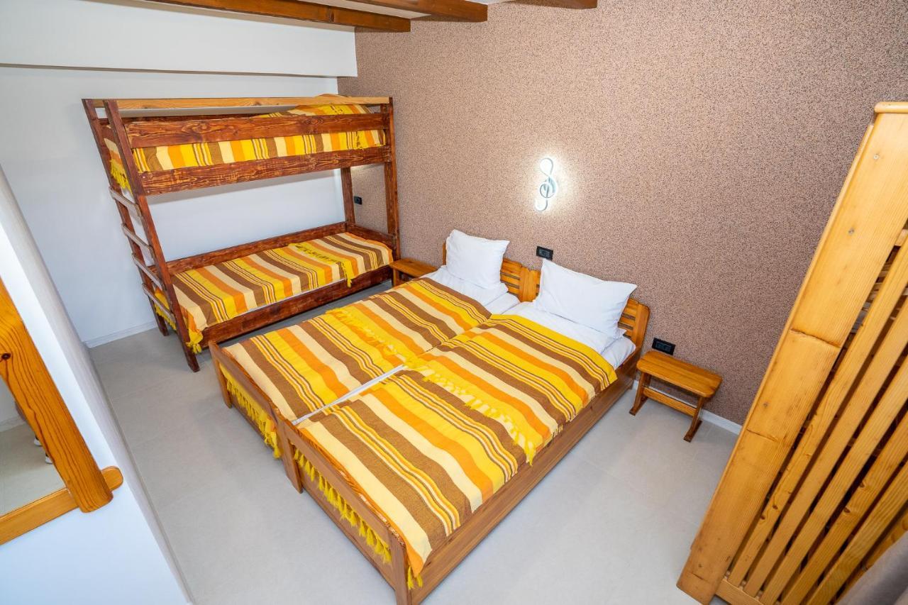 Casa Nikita Hotell Vama Veche Exteriör bild